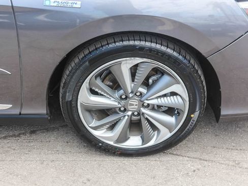 Used 2018 Honda Clarity Touring image 12