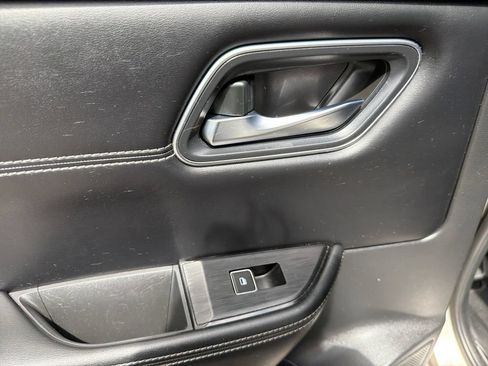 Used 2021 Nissan Rogue Platinum FWD image 20