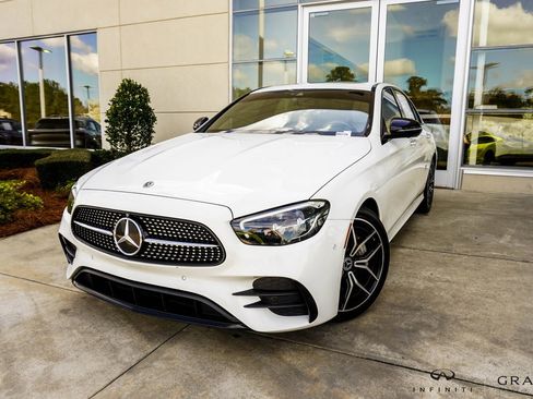 Used 2022 Mercedes-Benz E 350 Sedan image 1