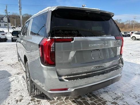 New 2026 GMC Yukon XL Denali image 7
