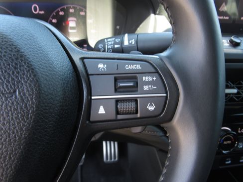 Certified 2025 Honda Accord Sport image 25
