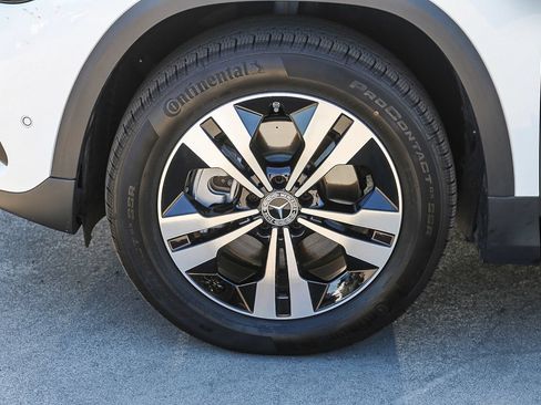 Certified 2026 Mercedes-Benz GLA 250 image 9
