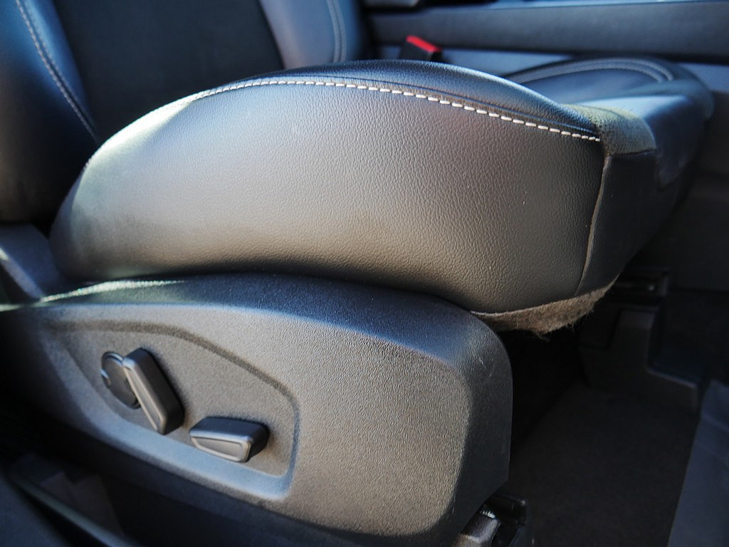 Used 2020 Ford Edge ST w/ Cold Weather Package AWD/4WD image 62