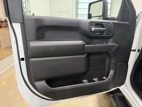 Used 2023 Chevrolet Silverado 3500 W/T w/ WT Fleet Convenience Package AWD/4WD image 4