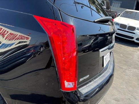 Used 2016 Cadillac SRX Luxury image 30