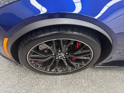 Used 2017 Chevrolet Corvette Z06 RWD image 40