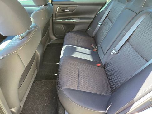 Used 2017 Nissan Altima 2.5 SV image 7