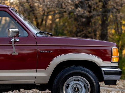 Used 1989 Ford Bronco II 4WD image 18