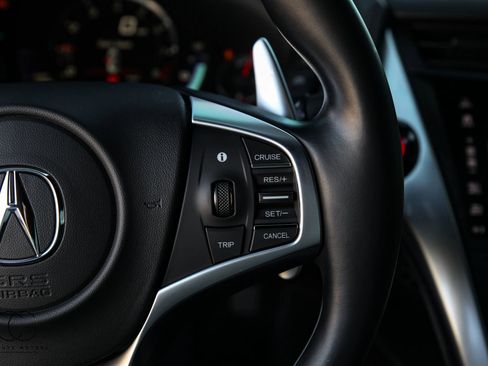Used 2017 Acura NSX Coupe 2D image 40