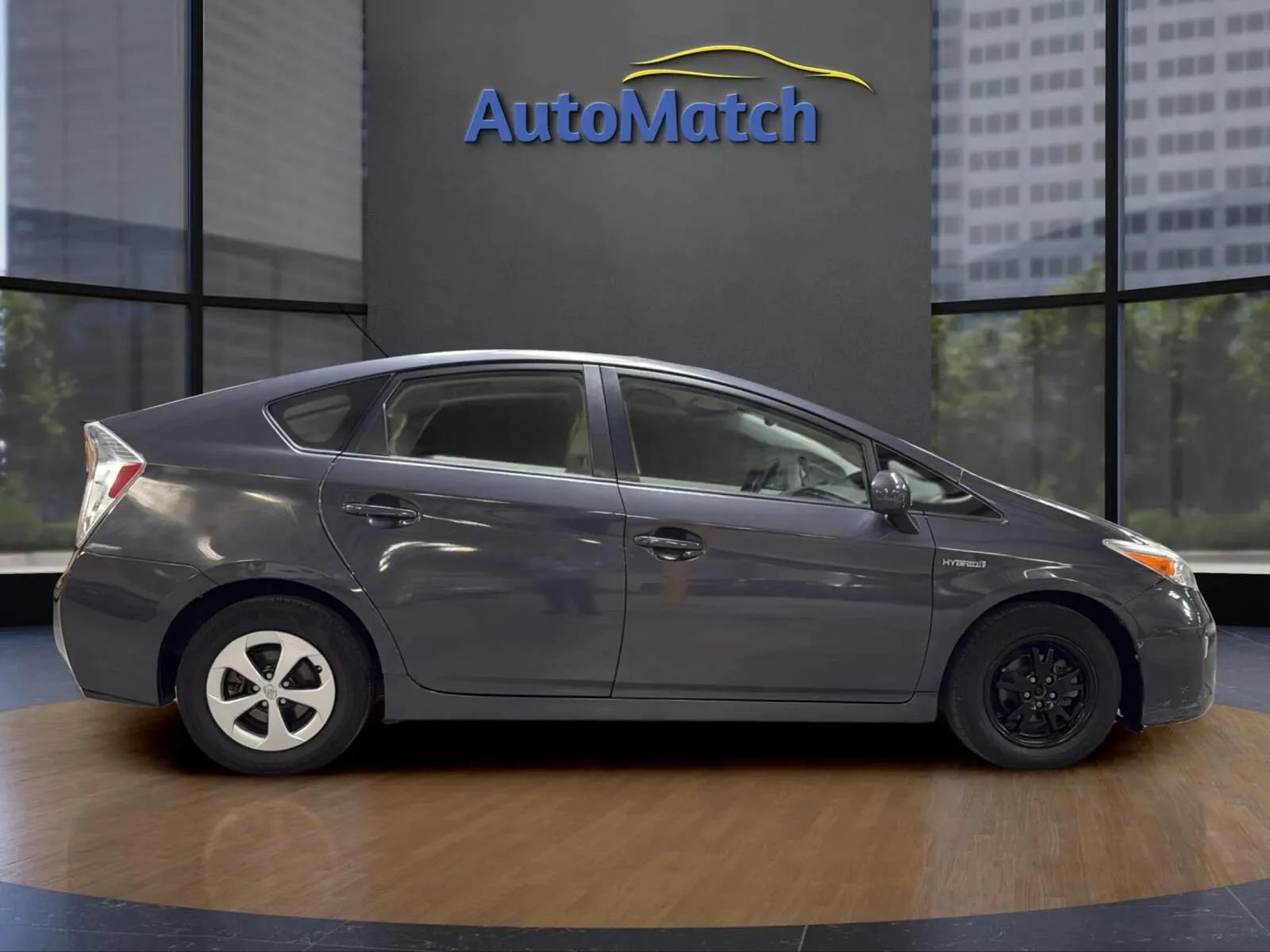 Used 2014 Toyota Prius Two FWD image 12