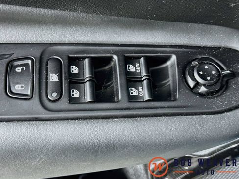 Used 2022 Jeep Renegade Altitude w/ Convenience Group AWD/4WD image 21