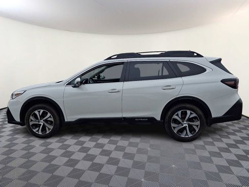 Used 2020 Subaru Outback Limited image 8