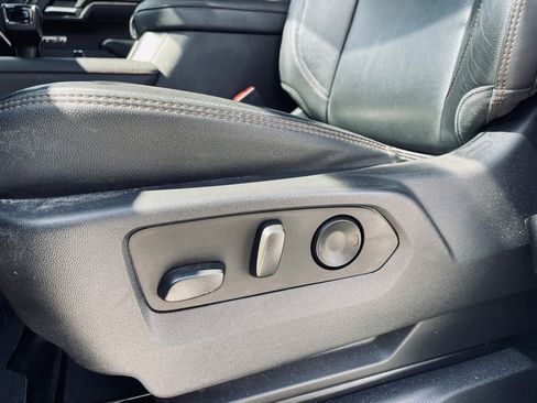 Used 2023 GMC Sierra 1500 AT4 w/ AT4 Premium Package image 22