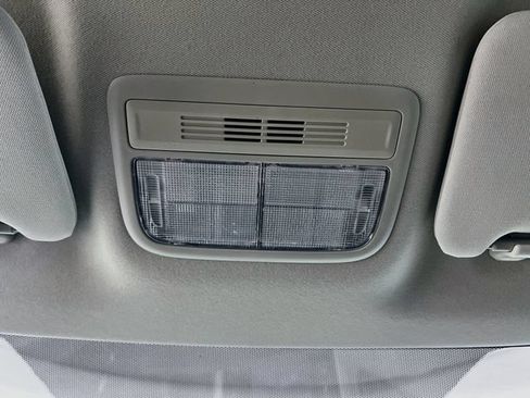 Used 2019 Honda HR-V LX image 20