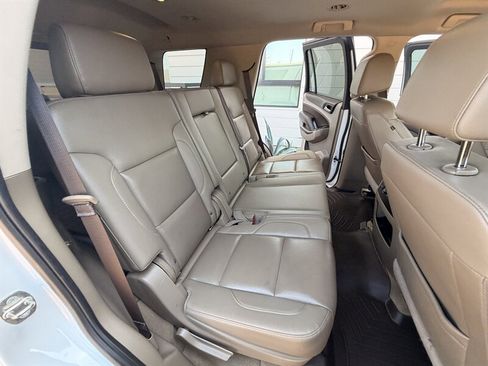 Used 2017 Chevrolet Tahoe LT w/ Luxury Package AWD/4WD image 37