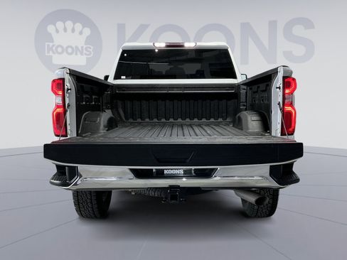 Used 2020 Chevrolet Silverado 2500 LTZ w/ Z71 Off-Road Package image 31