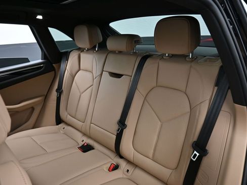 New 2026 Porsche Macan AWD/4WD image 23