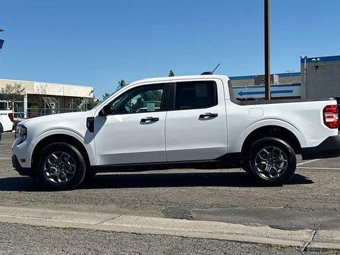 New 2025 Ford Maverick XLT image 5