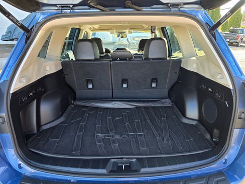 Used 2020 Subaru Forester Touring image 14