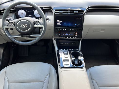 Certified 2023 Hyundai Tucson Limited FWD image 11