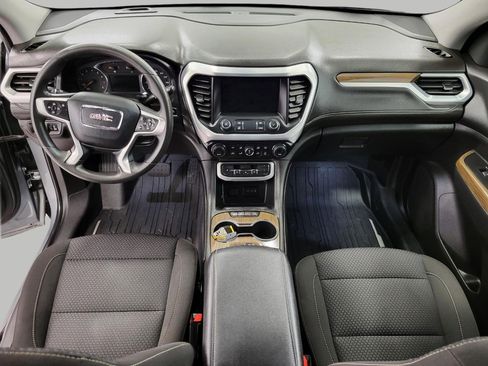 Used 2023 GMC Acadia SLE w/ Driver Convenience Package image 7