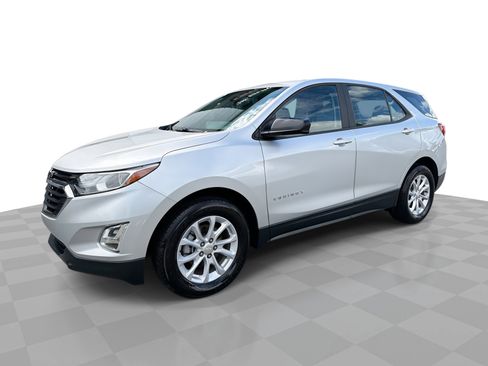 Certified 2020 Chevrolet Equinox LS image 1