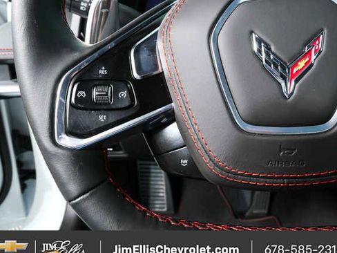 Used 2021 Chevrolet Corvette Stingray Premium Conv w/ Z51 Performance Package image 10