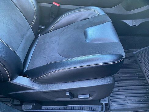 Used 2022 Ford Edge ST w/ Equipment Group 401A image 27