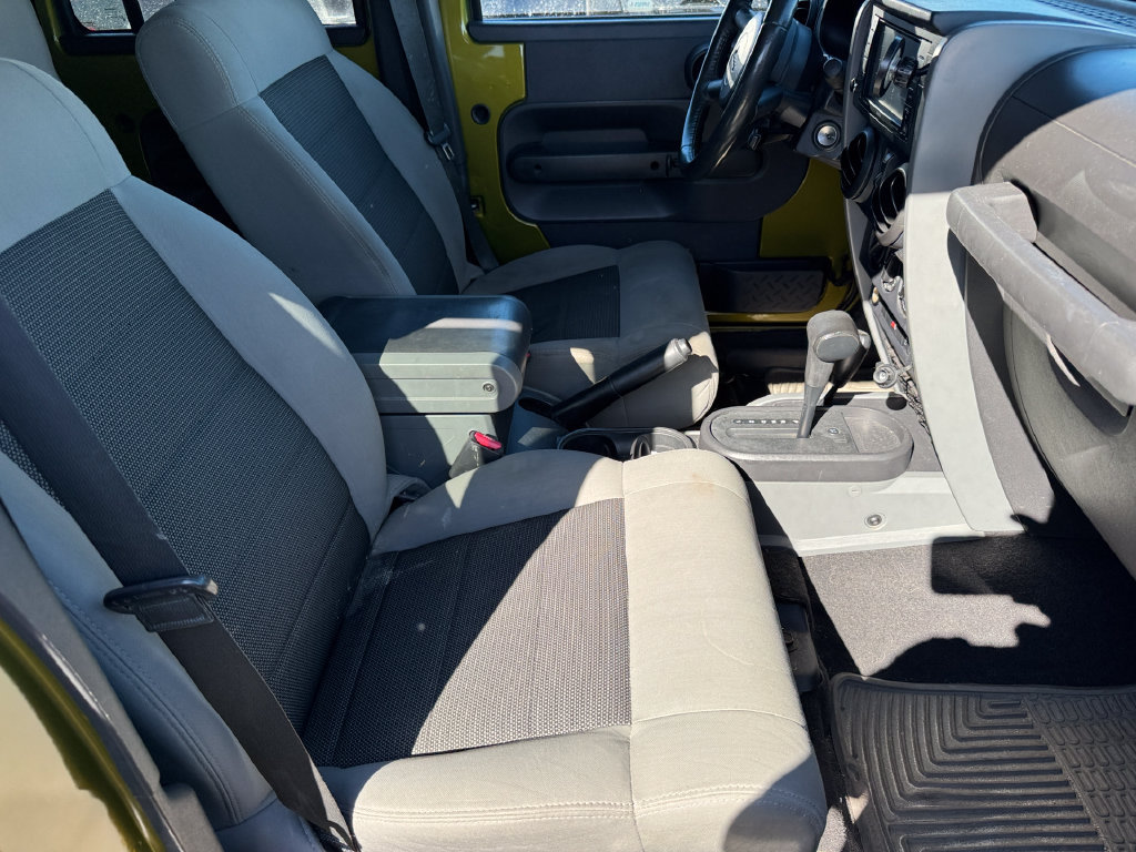 Used 2010 Jeep Wrangler Unlimited Sport AWD/4WD image 4