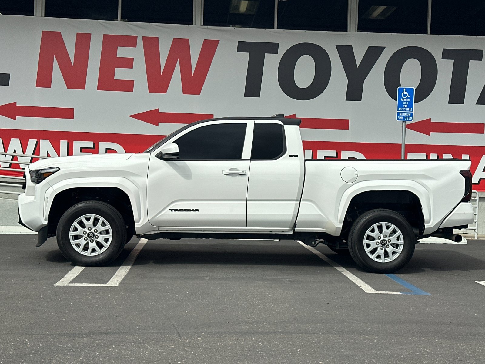 Used 2025 Toyota Tacoma SR5 RWD image 2