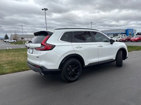 Used 2023 Honda CR-V Sport image 3