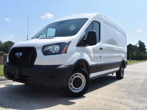 Used 2024 Ford Transit 250 148 Medium Roof w/ Load Area Protection Package RWD image 5