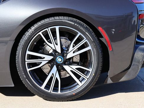 Used 2019 BMW i8 Roadster image 56