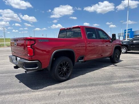 Used 2025 Chevrolet Silverado 2500 LTZ w/ LTZ Plus Package AWD/4WD image 5