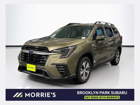 Used 2023 Subaru Ascent Premium w/ Convenience Package AWD/4WD image 1