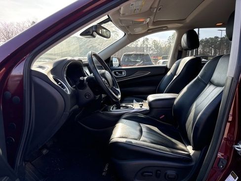 Used 2019 INFINITI QX60 Luxe w/ Essential Package image 7