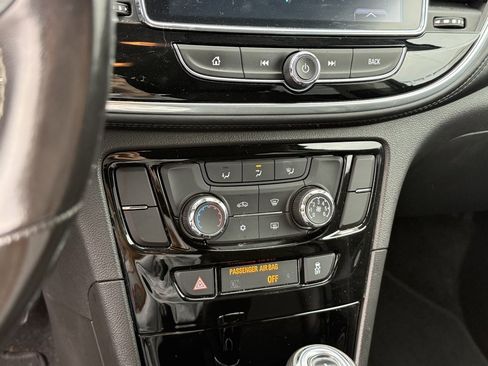 Used 2019 Buick Encore Preferred image 23