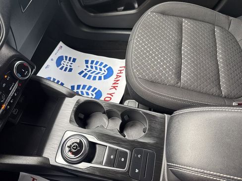 Used 2024 Ford Escape Active image 33