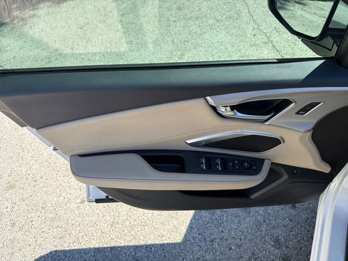 Used 2023 Acura RDX AWD image 19