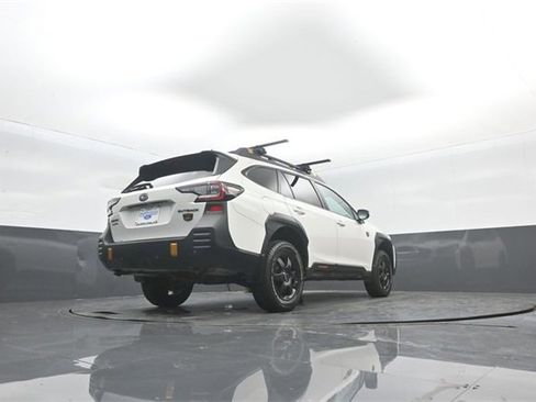 Used 2025 Subaru Outback Wilderness image 29
