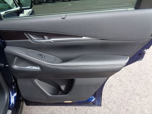 Used 2022 INFINITI QX60 Sensory w/ Vision Package image 9