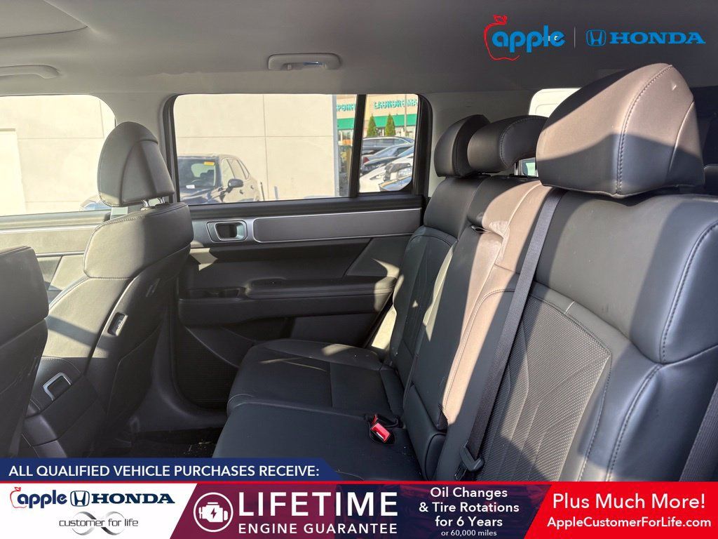 Used 2024 Hyundai Santa Fe XRT AWD/4WD image 5