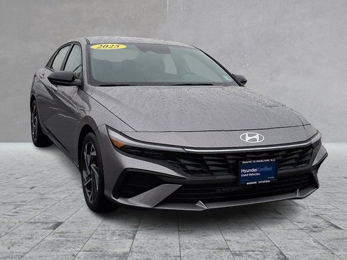 Certified 2025 Hyundai Elantra Sport w/ Cargo Package FWD image 3