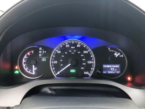 Used 2014 Lexus CT 200h FWD image 17