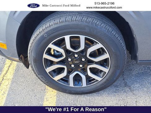 Certified 2024 Ford Maverick Lariat image 9