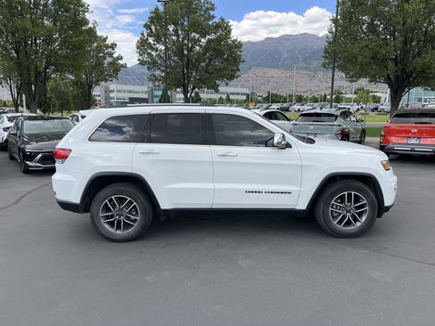 Used 2020 Jeep Grand Cherokee Limited w/ Luxury Group II AWD/4WD image 6
