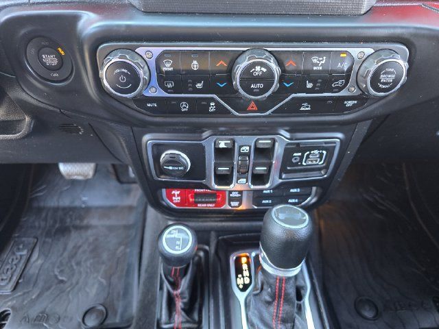 Certified 2021 Jeep Wrangler Unlimited Rubicon w/ Cold Weather Group AWD/4WD image 15