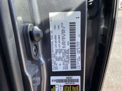 Used 2023 Toyota Tundra Platinum image 33