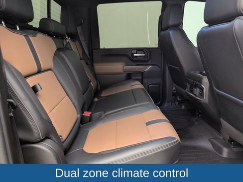 Used 2022 Chevrolet Silverado 3500 High Country image 17