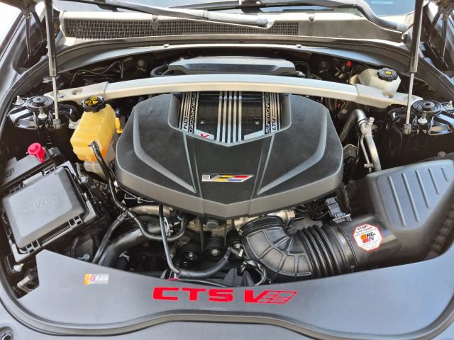 Used 2016 Cadillac CTS V w/ Luxury Package RWD image 38